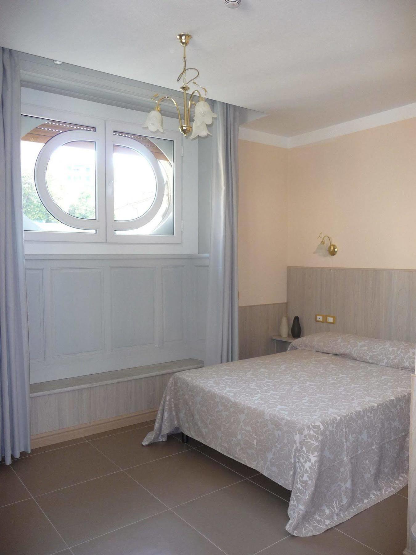 Hotel Cantore Генуа Екстериор снимка
