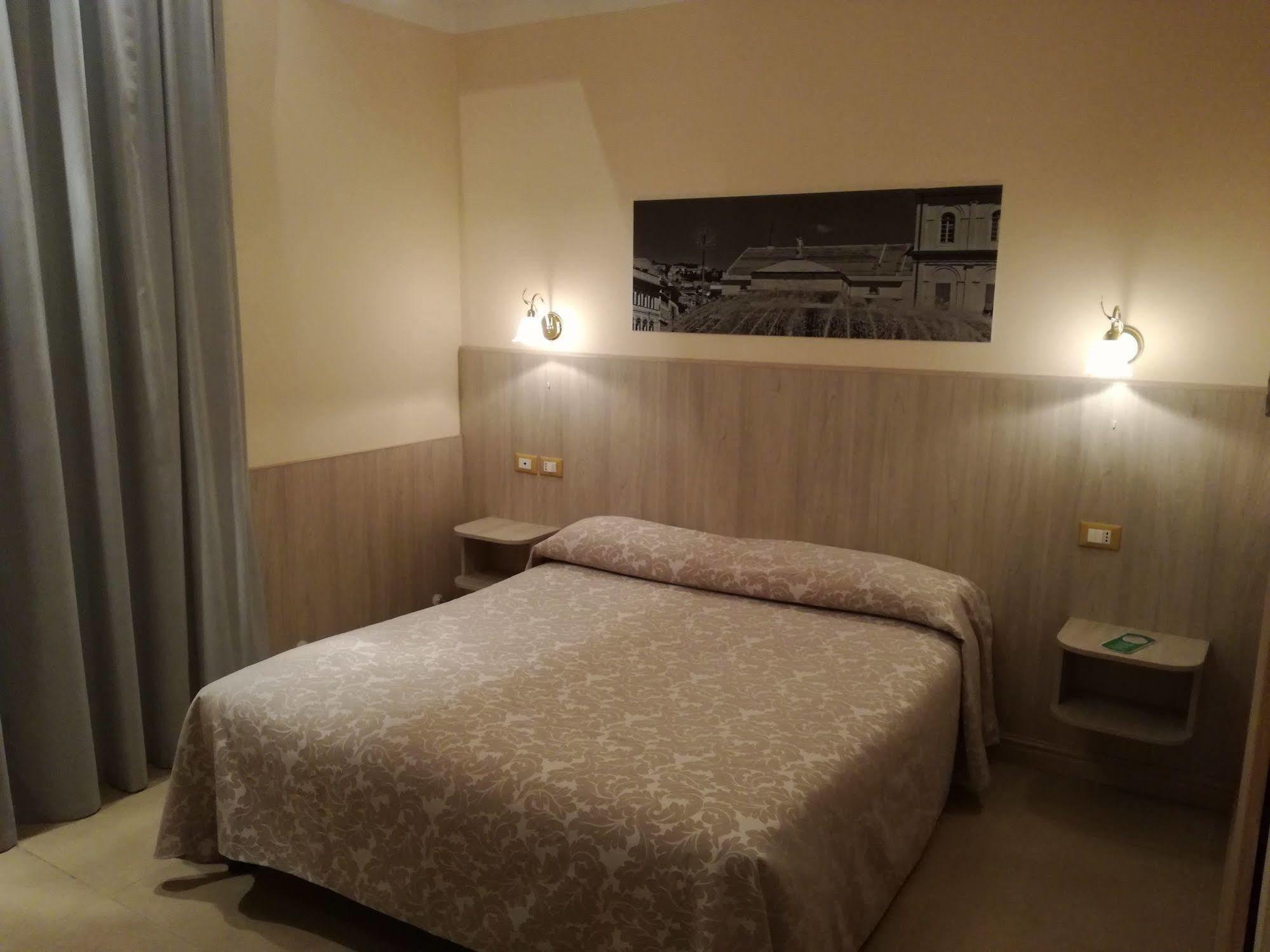 Hotel Cantore Генуа Екстериор снимка
